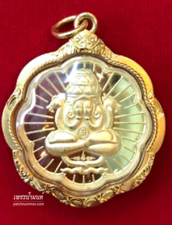 เหรียญทองคำพระปิดตาพังพะกาฬ เลี่ยมกรอบทอง คำขุนพันธรักษ์ วัดเขาอ้อ 