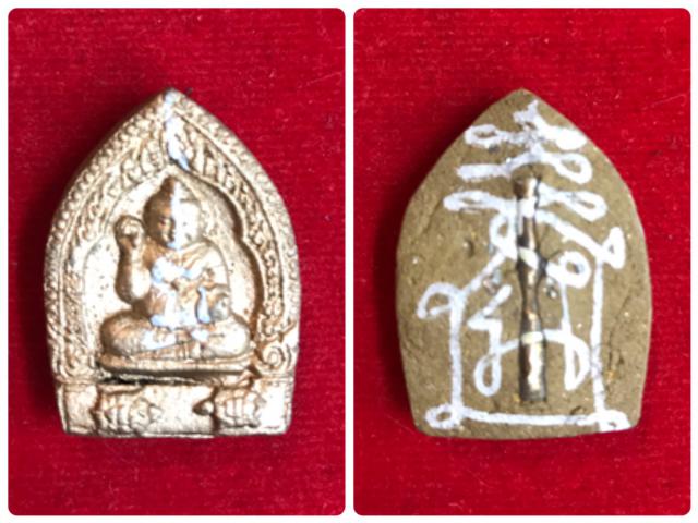 กุมารทองเรียกทรัพย์เนื้อผงผสมดิน 7 ป่าช้าด้าน หล้งฝังตะกรุดเรียกทรัพย์ หลวงเตี่ย วัดเวฬุวนาราม