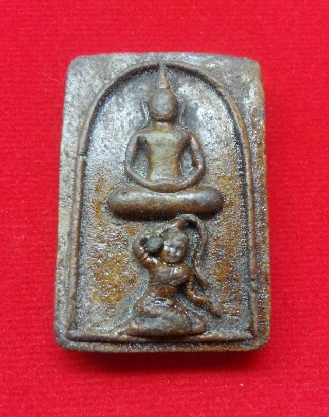 สมเด็จมหาจักรพรรดิชนะมาร หลวงพ่อชื่น วัดตาอี สร้างปี พ.ศ.2544