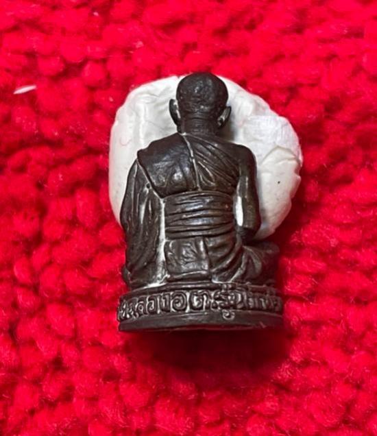 รูปหล่อขนาดพกพา หลวงพ่อแดง วัดห้วยฉลองราษฏร์ จ.อุตรดิตถ์